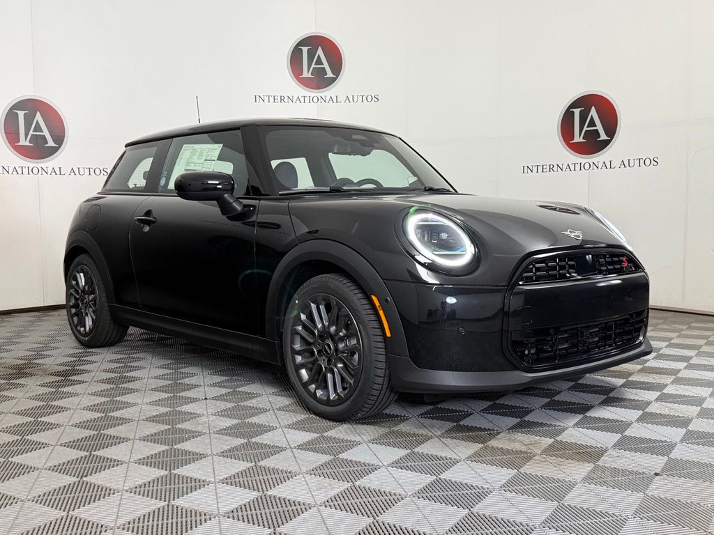 2026 MINI Hardtop Cooper S's photo