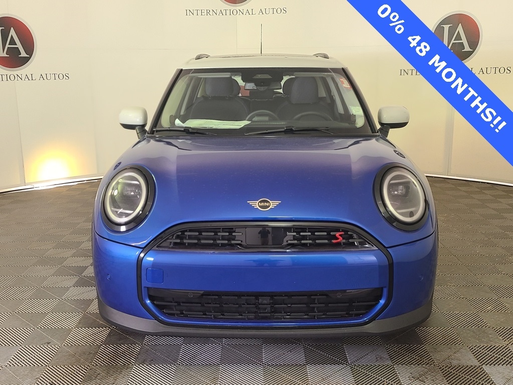 New 2025 MINI Hardtop 4 Door Signature Plus Hatchback