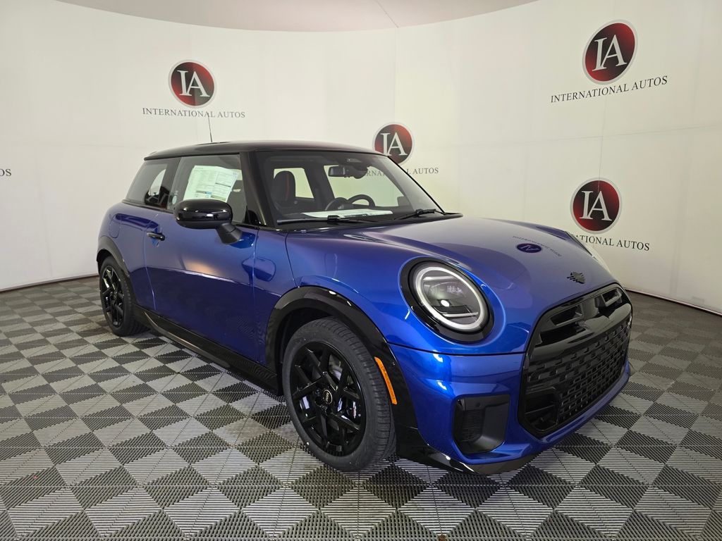 2026 MINI Hardtop Cooper S's photo