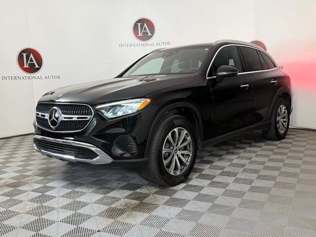 Used 2025 Mercedes-Benz GLC 300 4MATIC SUV