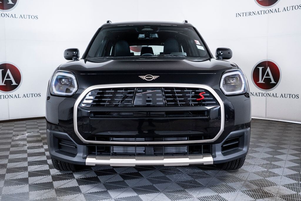 New 2027 MINI Countryman Signature Plus SUV