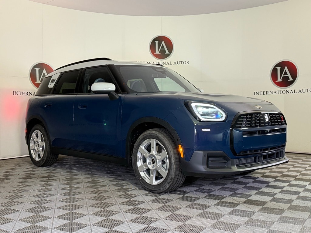 New 2026 MINI Countryman Iconic SUV
