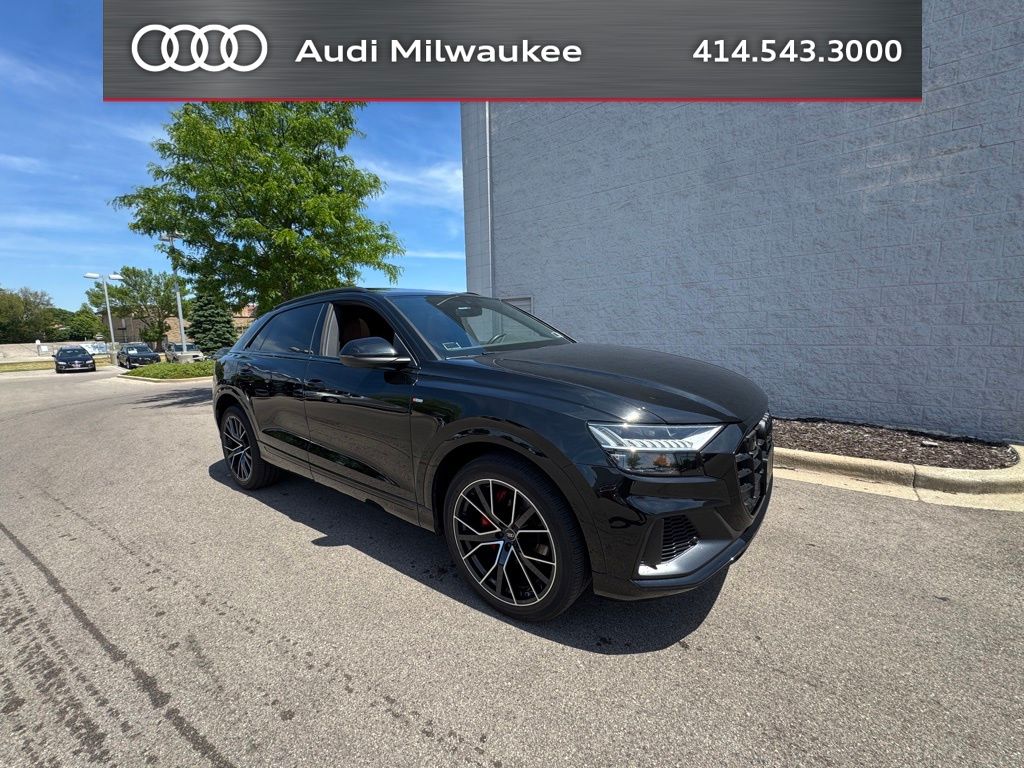 2023 Audi Q8 55 Premium Plus Tiptonic quattro's photo