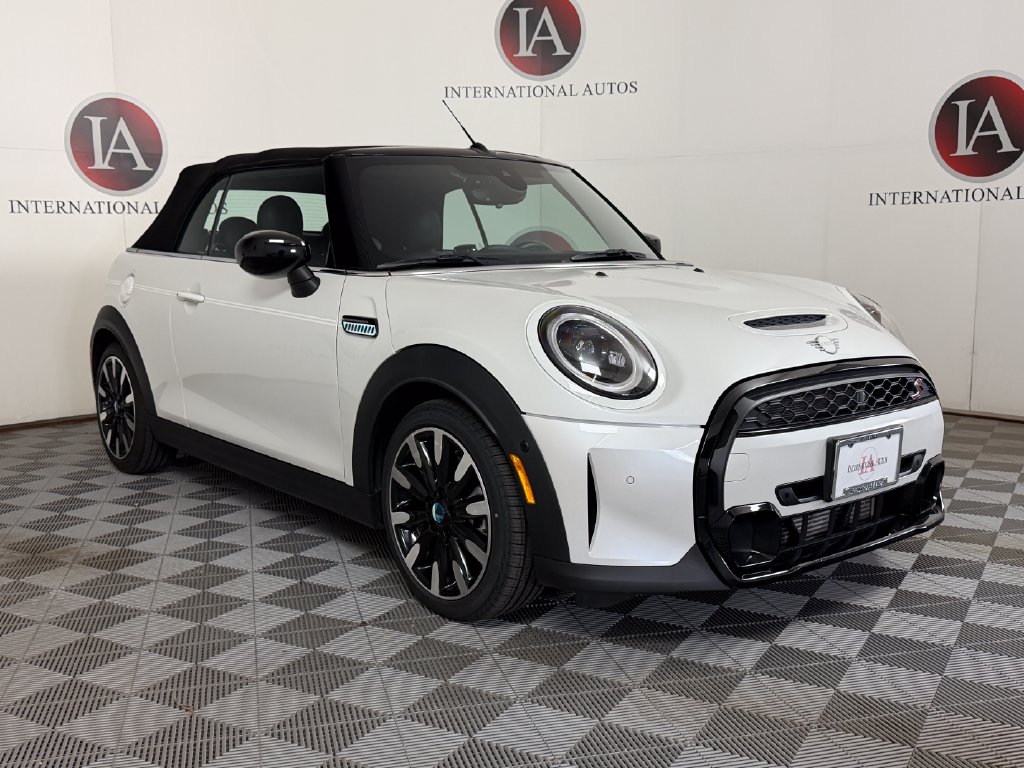 2024 MINI Convertible