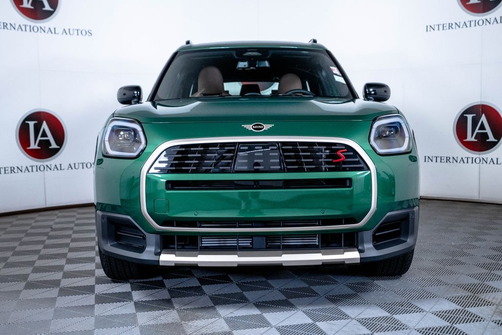 New 2027 MINI Countryman Signature Plus SUV