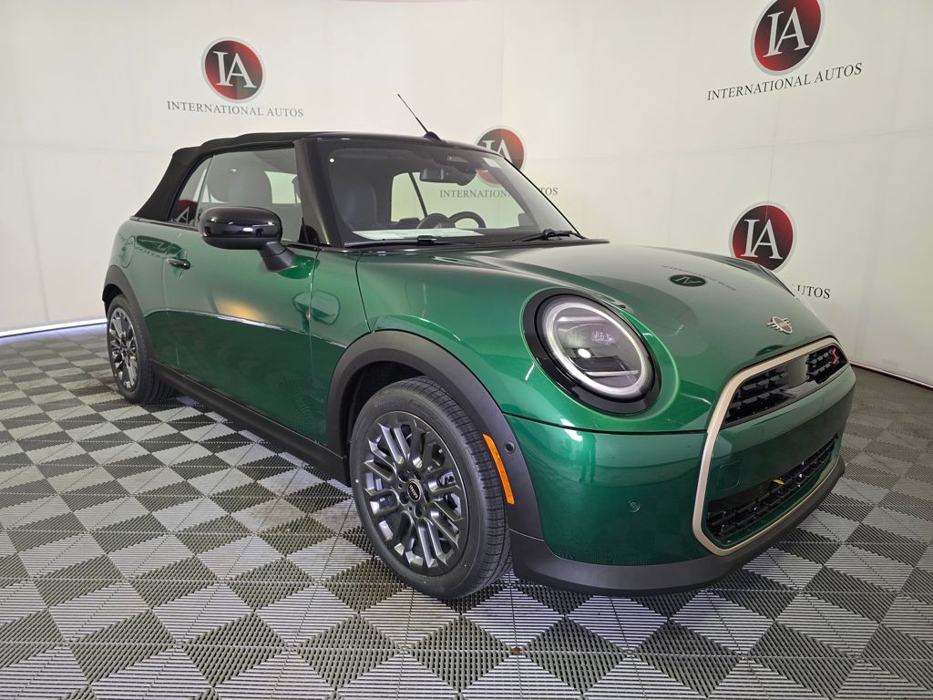 2026 MINI Convertible Cooper S's photo