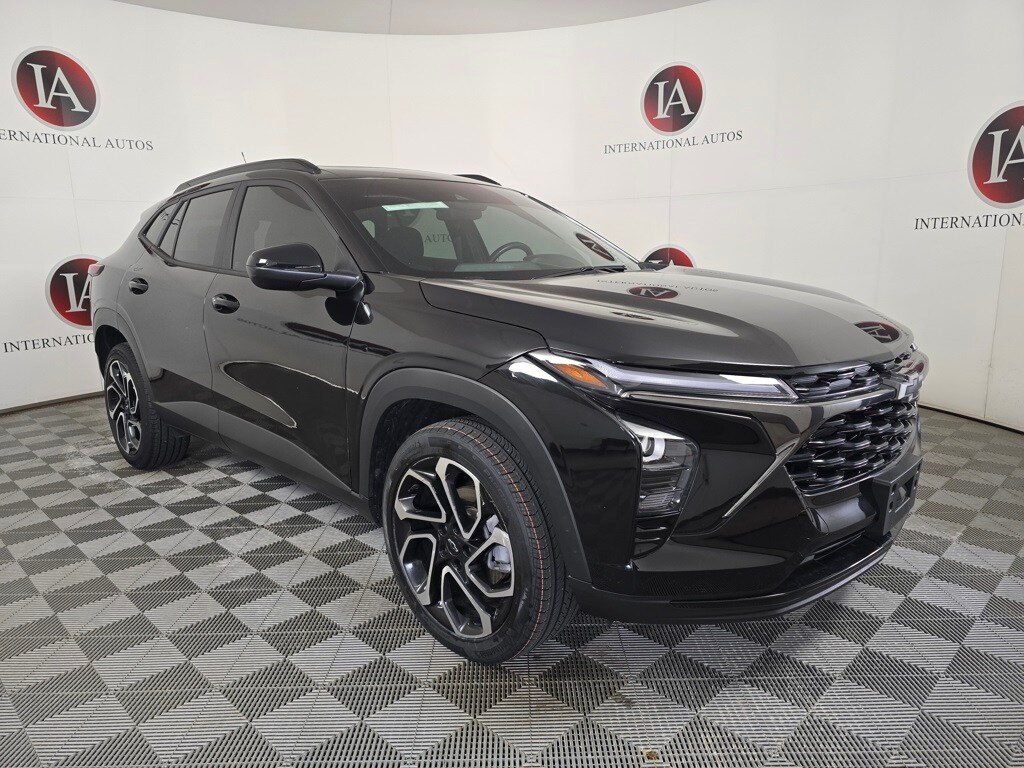 Used 2024 Chevrolet Trax 2RS SUV