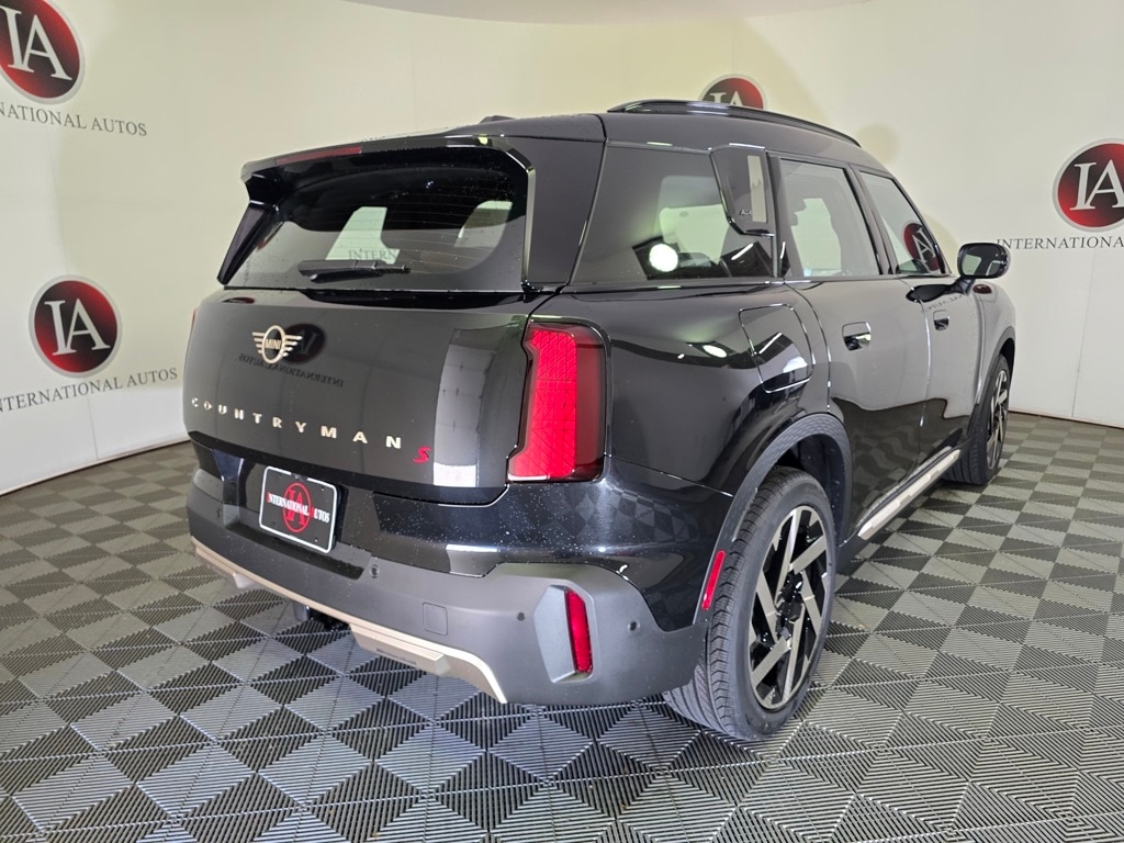 New 2026 MINI Countryman Signature Plus SUV