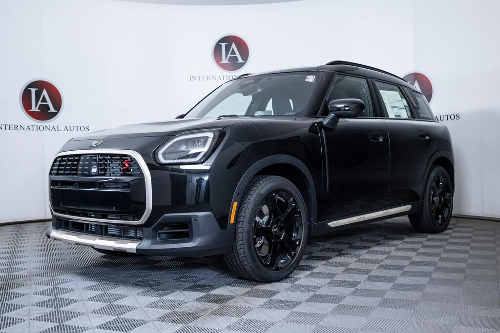 New 2027 MINI Countryman Signature Plus SUV