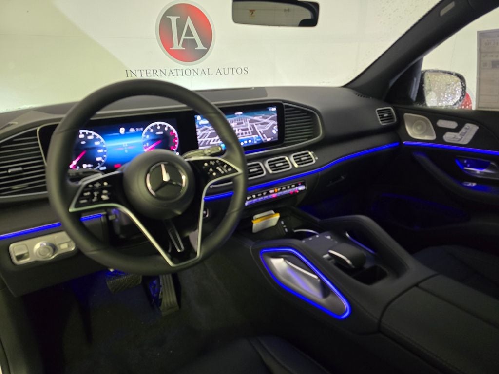 2025 Mercedes-Benz GLE GLE450 - Photo 13