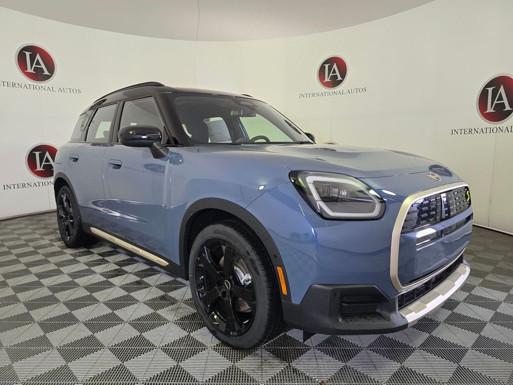 2026 MINI Countryman SE ALL4's photo