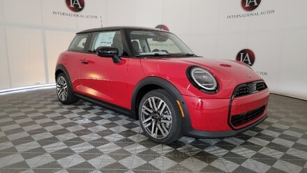 2025 MINI Hardtop 2 Door Signature Plus Hatchback