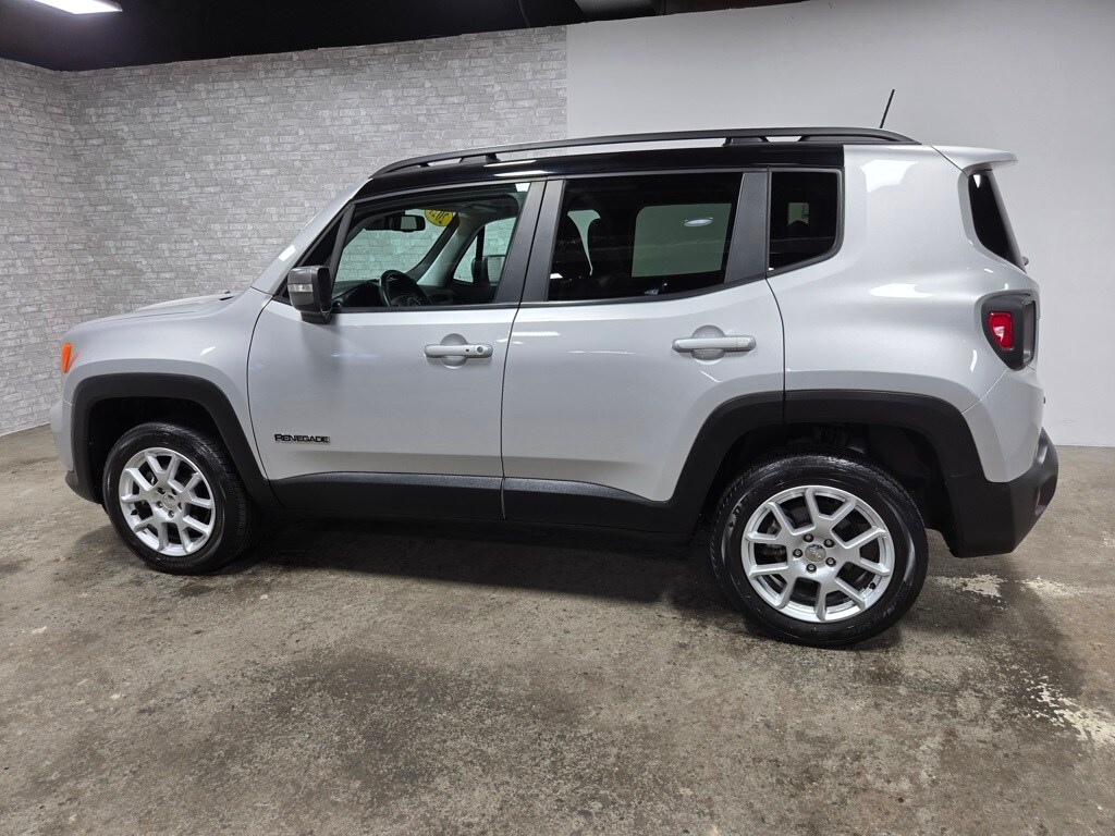 2021 Jeep Renegade Limited photo 2