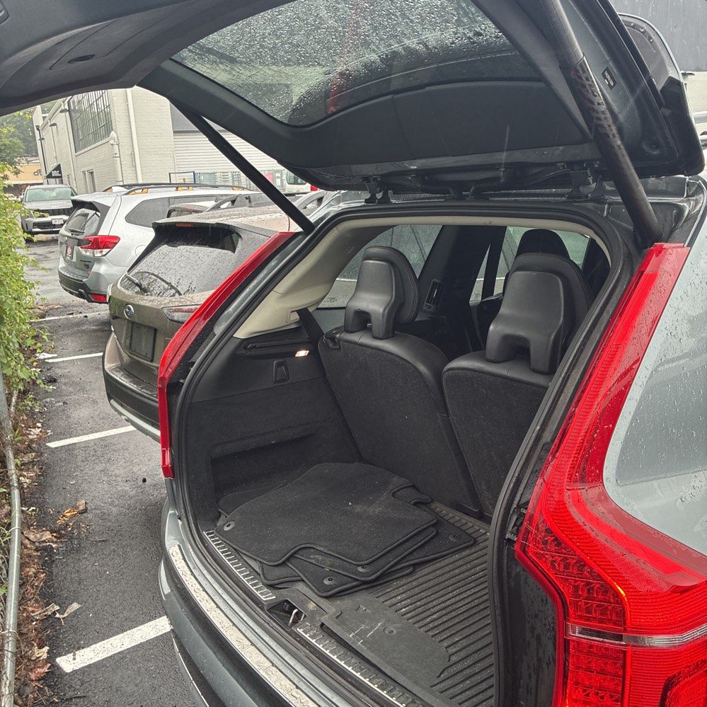 2020 Volvo XC90 Momentum - Photo 26