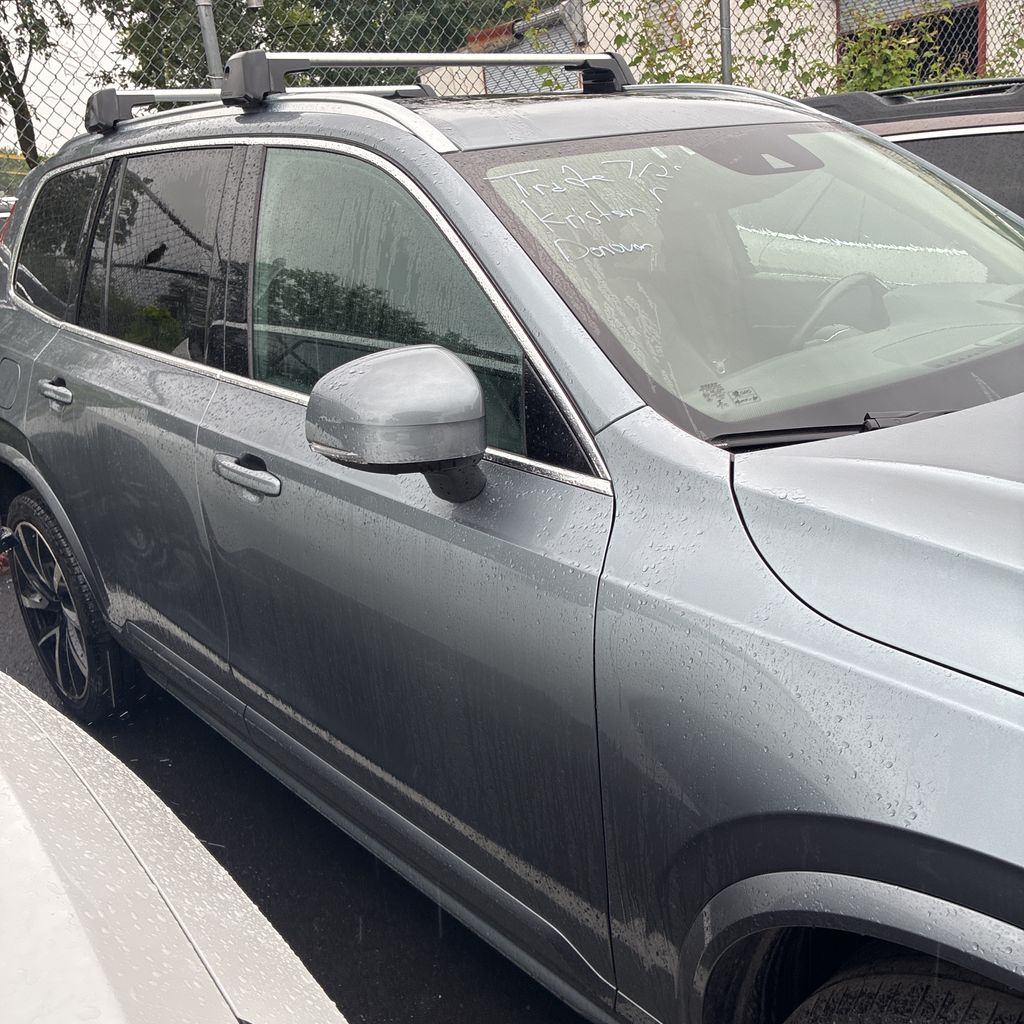 2020 Volvo XC90 Momentum - Photo 7