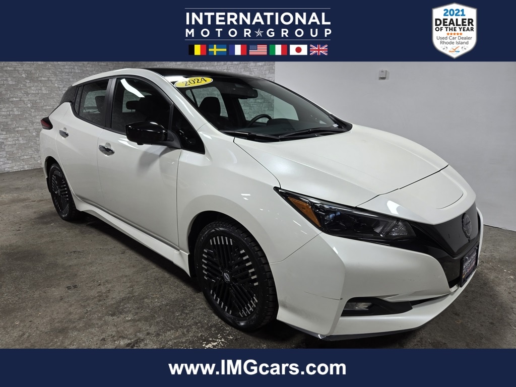 2024 Nissan LEAF SV PLUS's photo