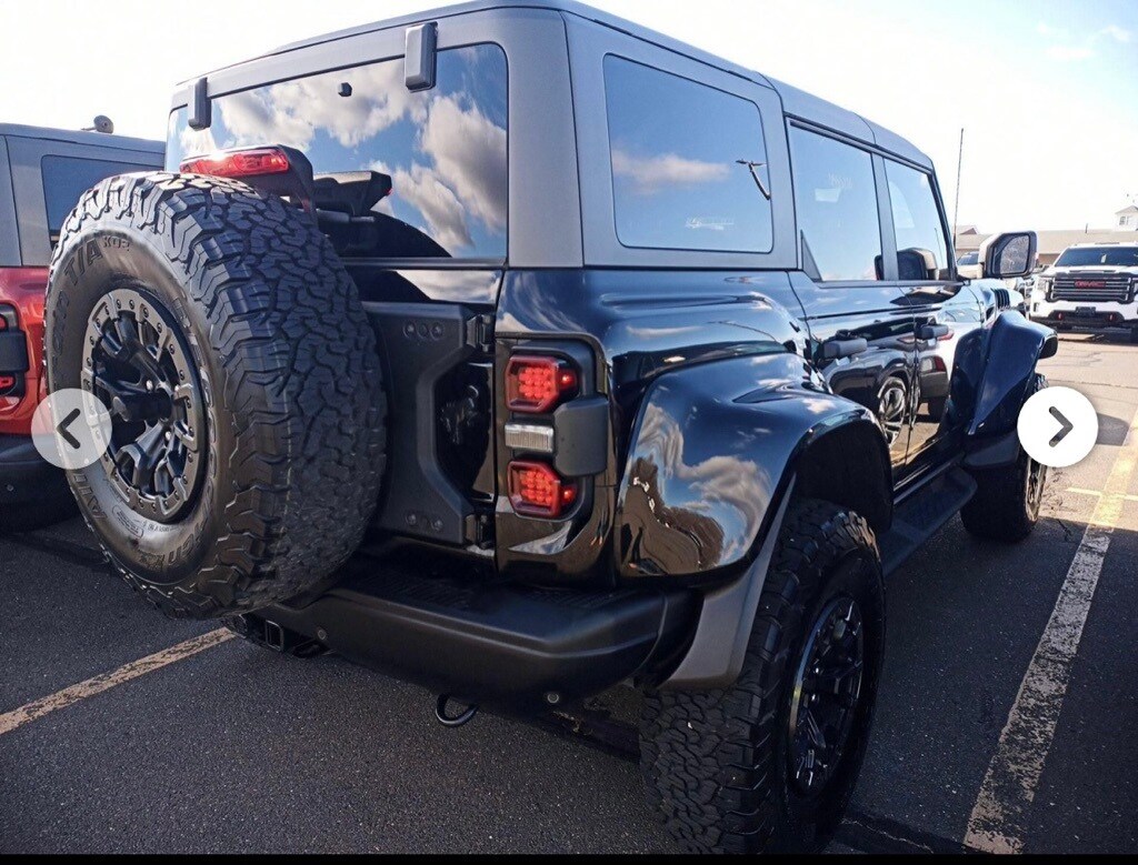2024 Ford Bronco Raptor photo 3