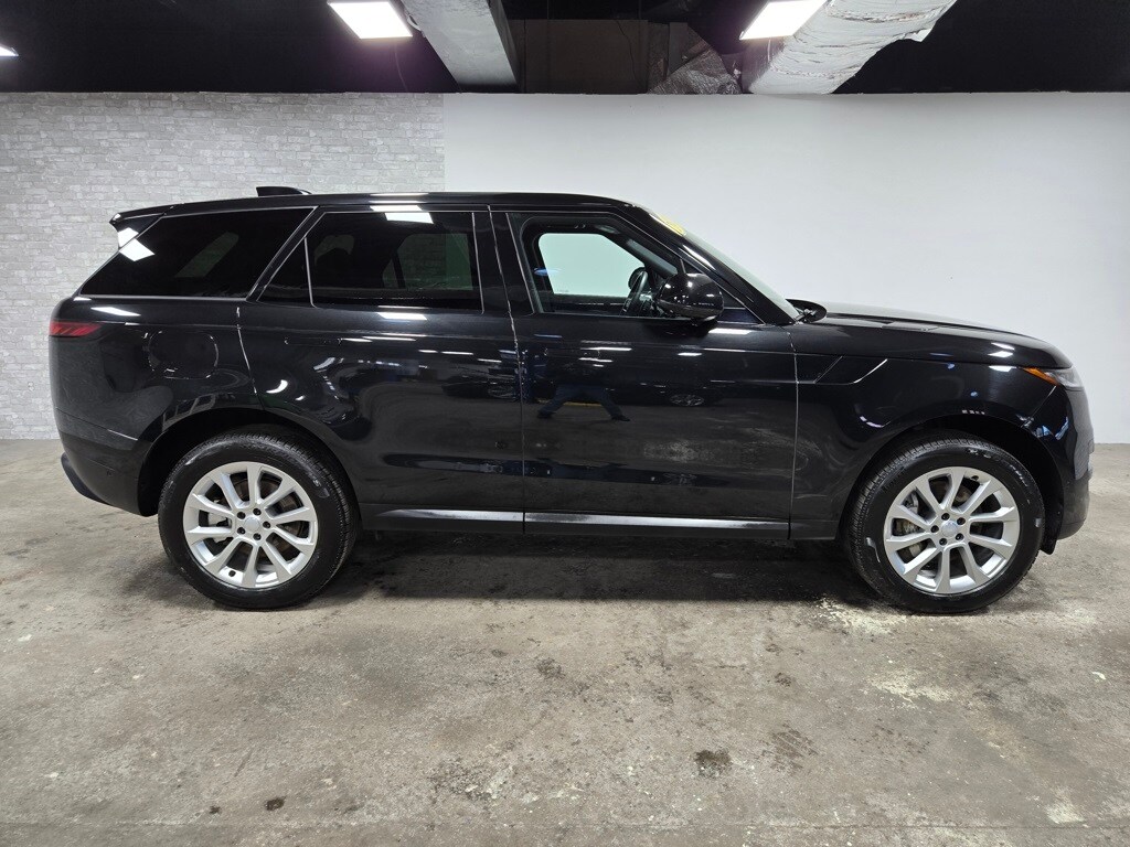 Used 2025 Land Rover Range Rover Sport SE SUV