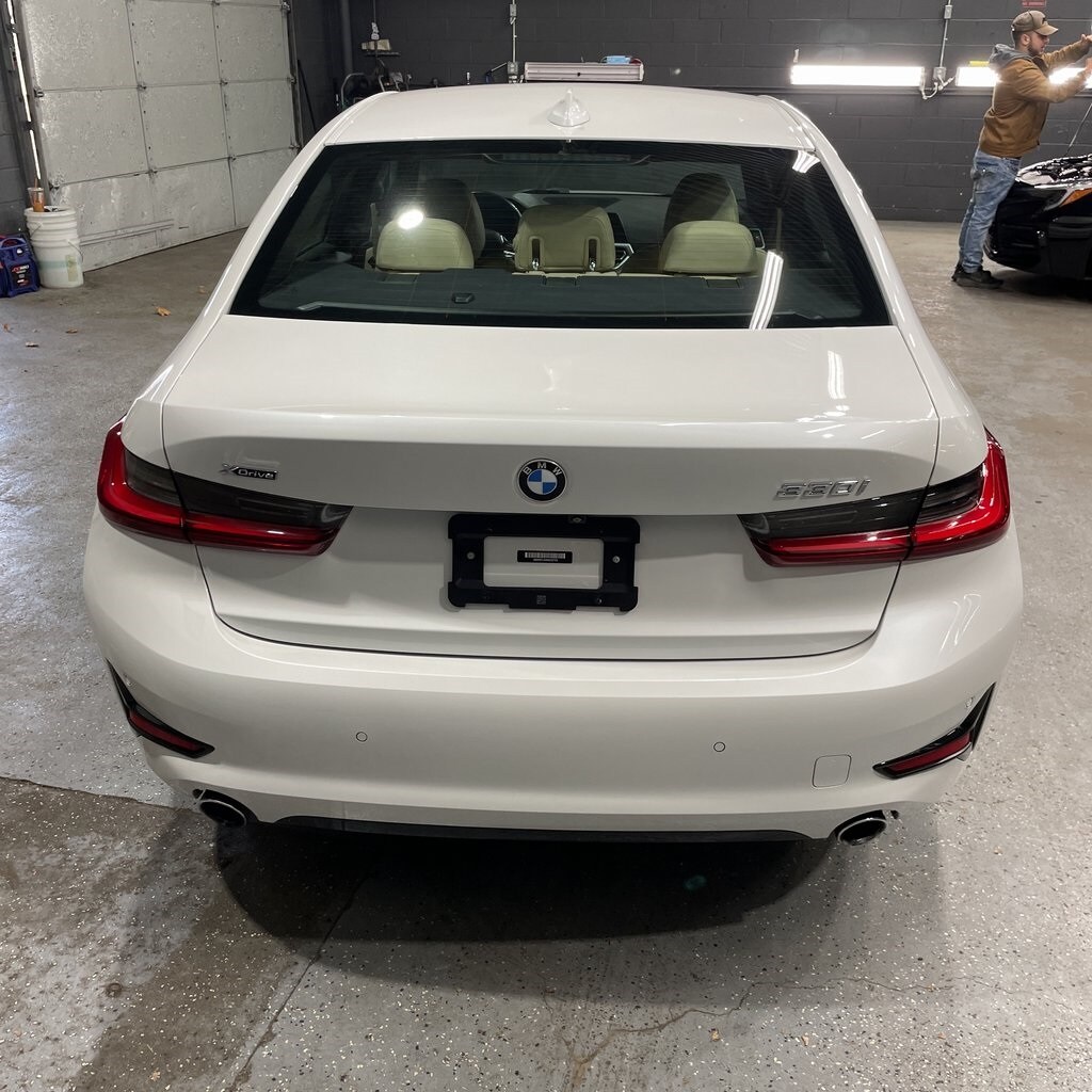 2022 Bmw 330i xDrive photo 2