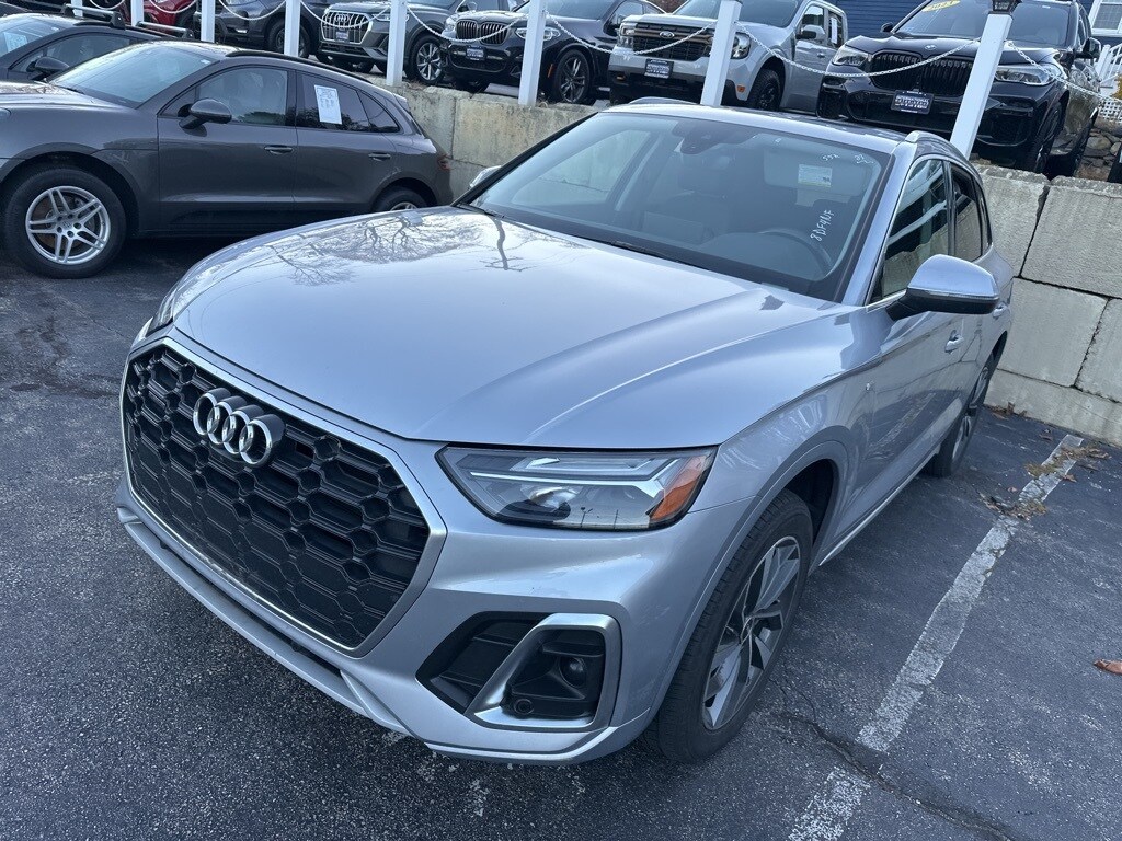 2023 Audi Q5 45 S line Premium Plus photo 3