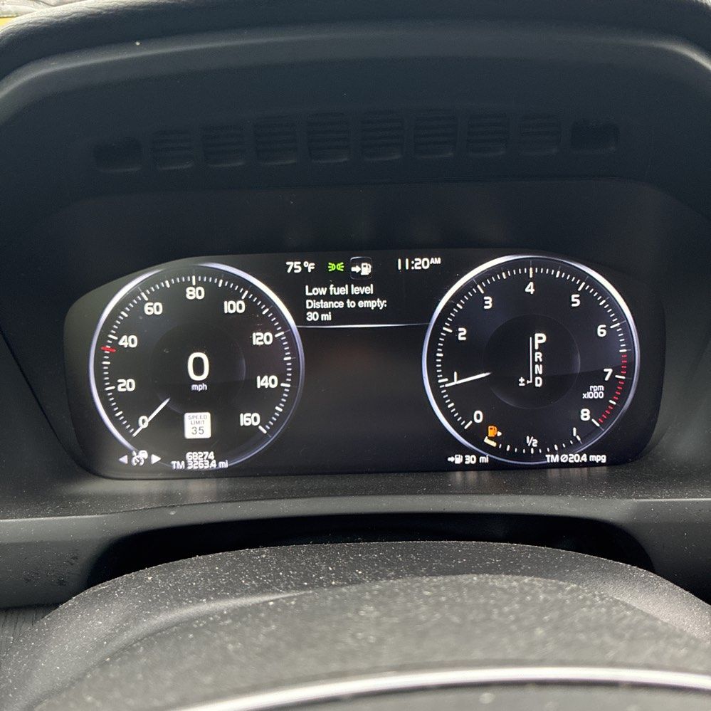 2020 Volvo XC90 Momentum - Photo 23