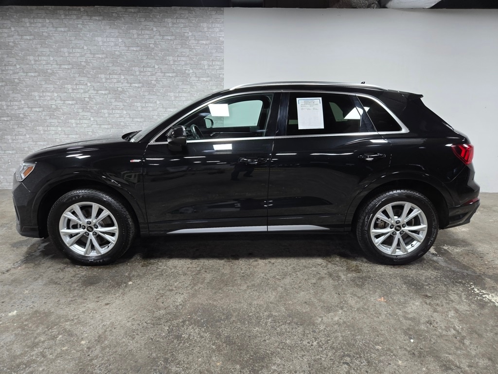Used 2023 Audi Q3 Premium SUV