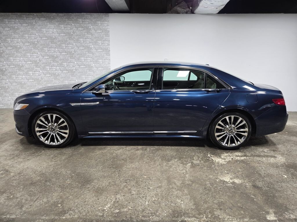 Used 2017 Lincoln Continental Reserve Sedan