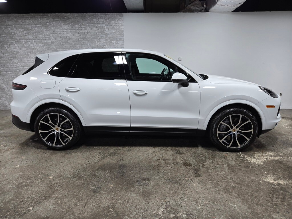 Used 2022 Porsche Cayenne Platinum Edition SUV
