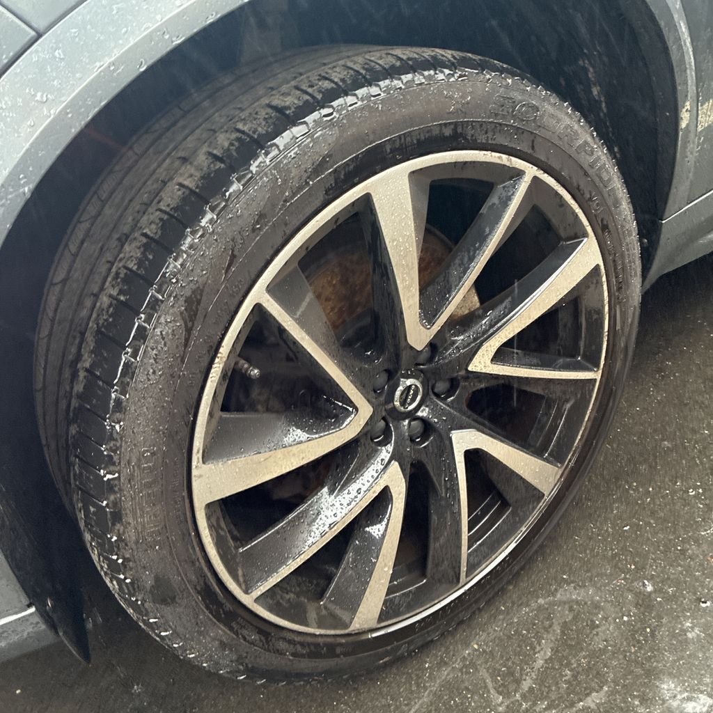 2020 Volvo XC90 Momentum - Photo 11