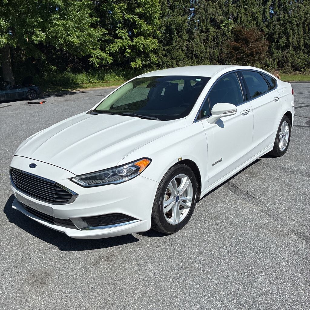 Used 2018 Ford Fusion Hybrid SE Sedan