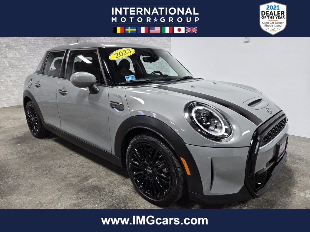 Used 2023 MINI Cooper S Signature Hatchback