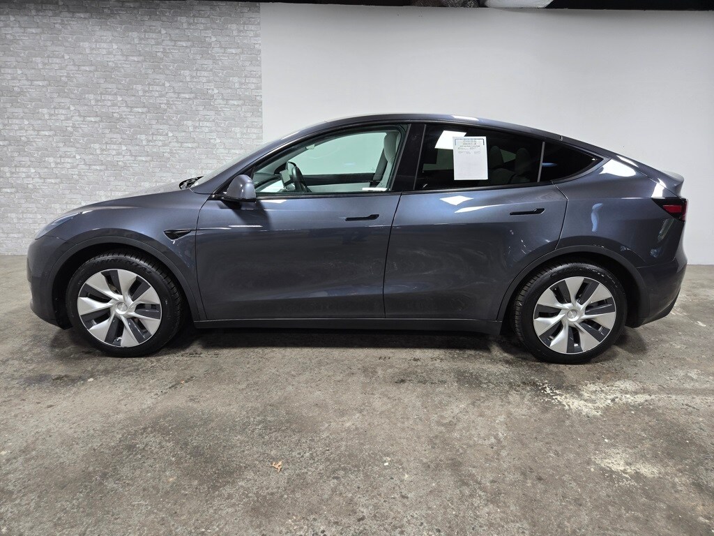 2020 Tesla Model Y Long Range photo 2
