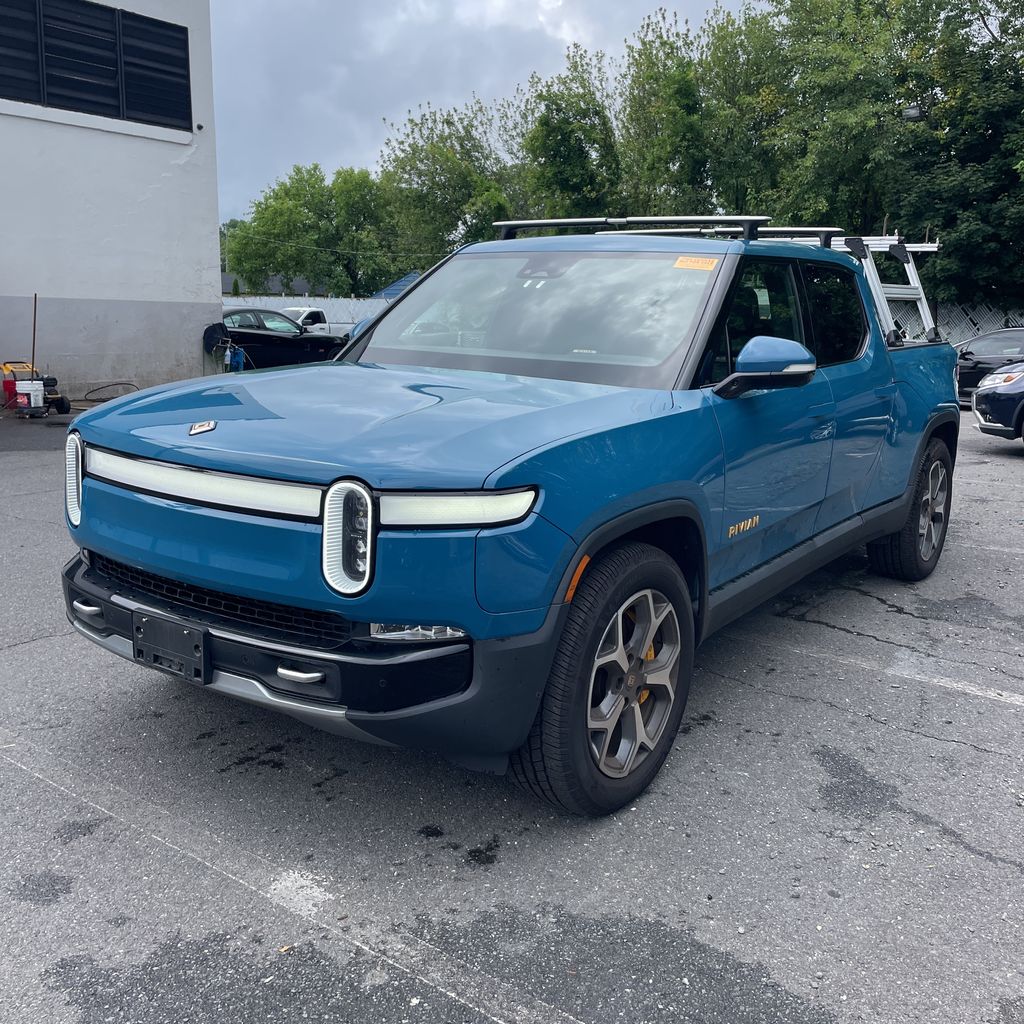 Used 2022 Rivian R1T Launch Edition with VIN 7FCTGAAL9NN003247 for sale in Swanzey, NH