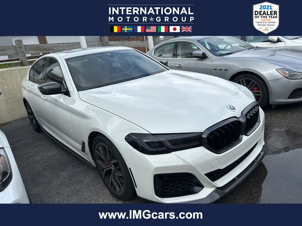 2022 BMW 5 Series 540i xDrive Sedan's photo