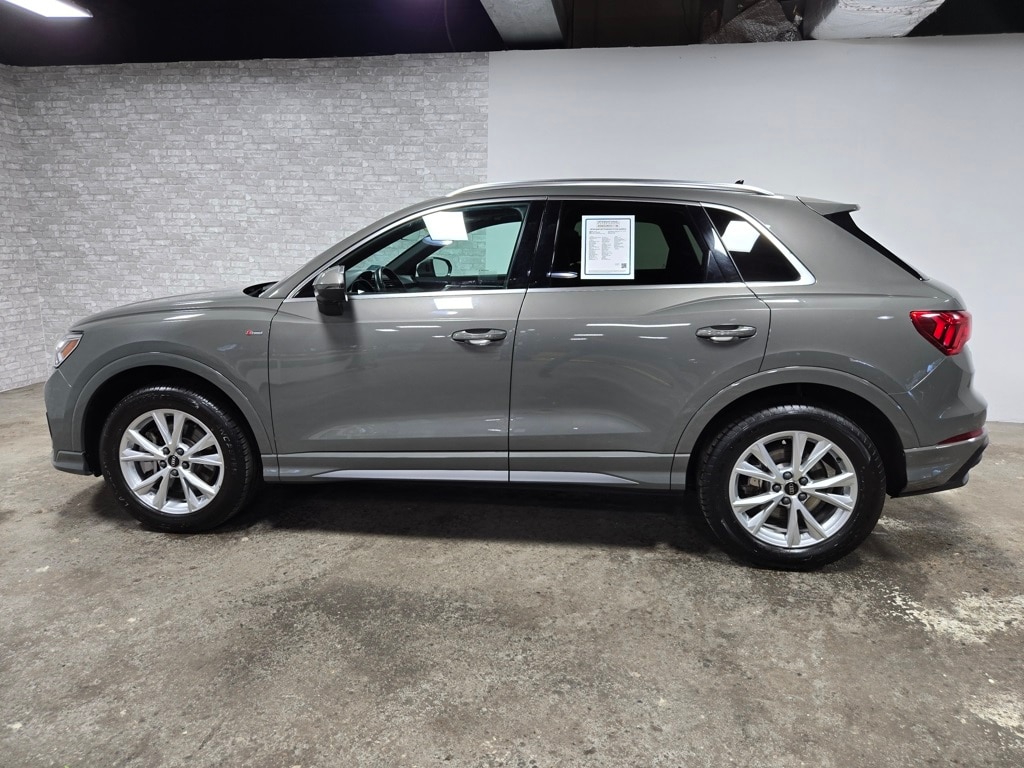 Used 2024 Audi Q3 Premium SUV