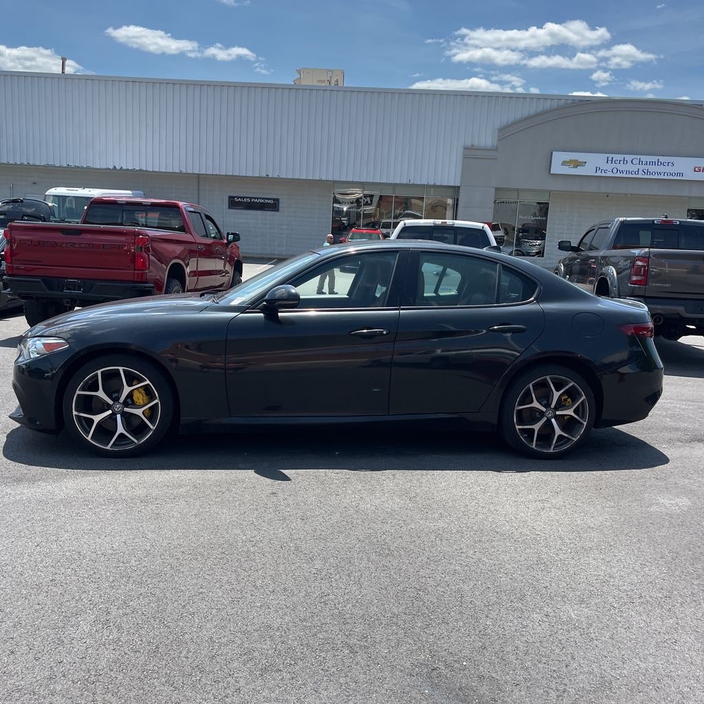Used 2019 Alfa Romeo Giulia Base Sedan