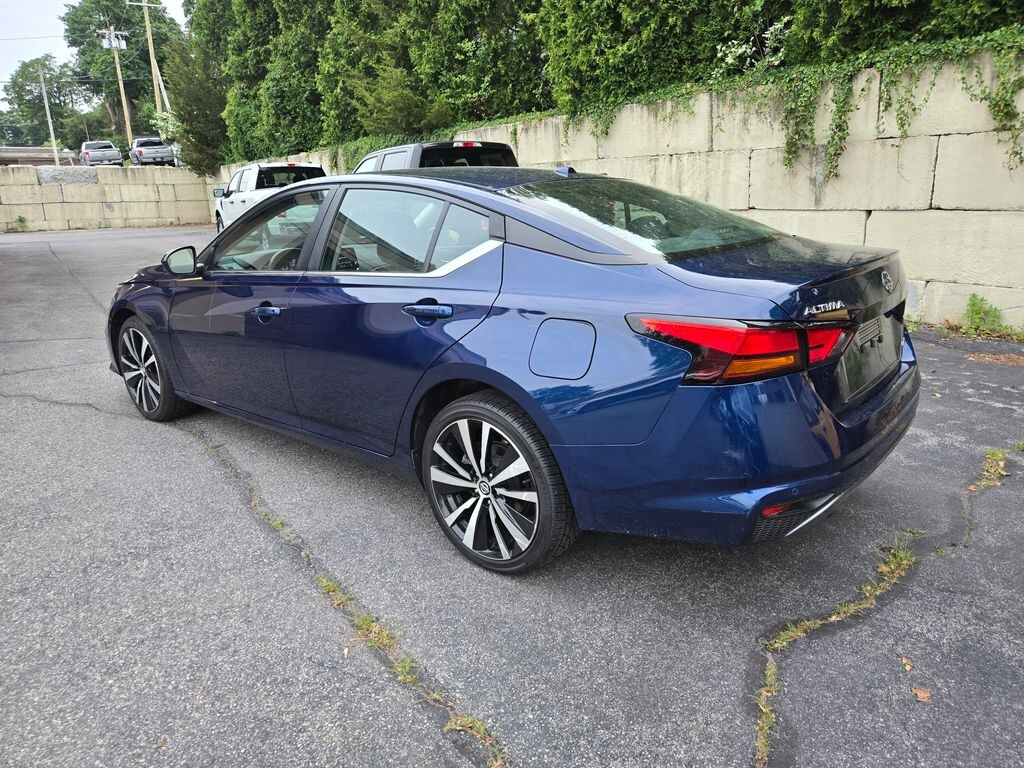 Used 2022 Nissan Altima 2.5 SR Sedan