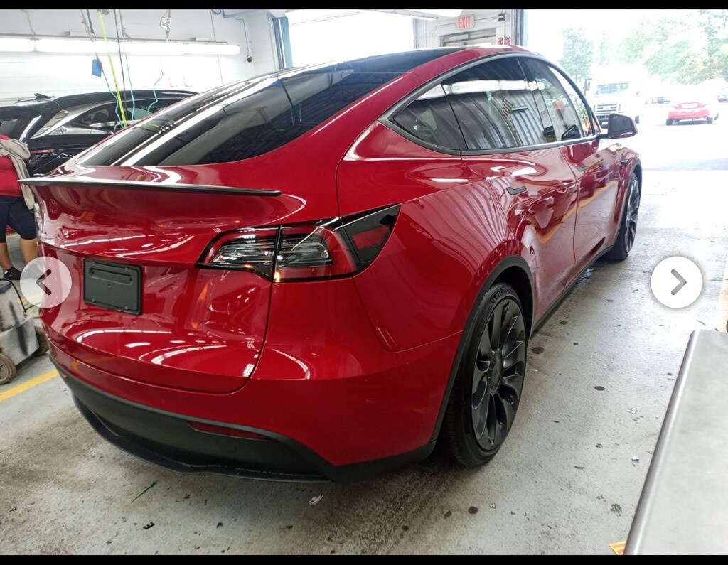 2022 Tesla Model Y Performance photo 3