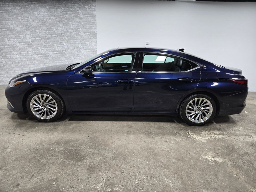 Used 2019 Lexus ES 350 Luxury Sedan