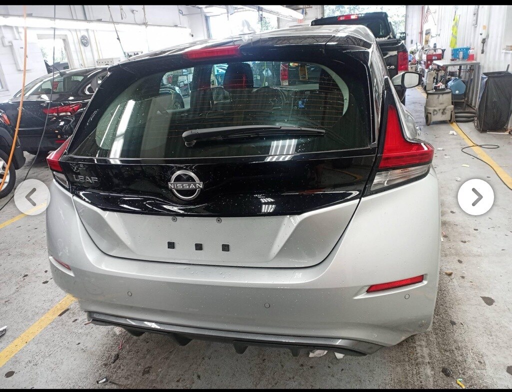 2023 Nissan Leaf S photo 4