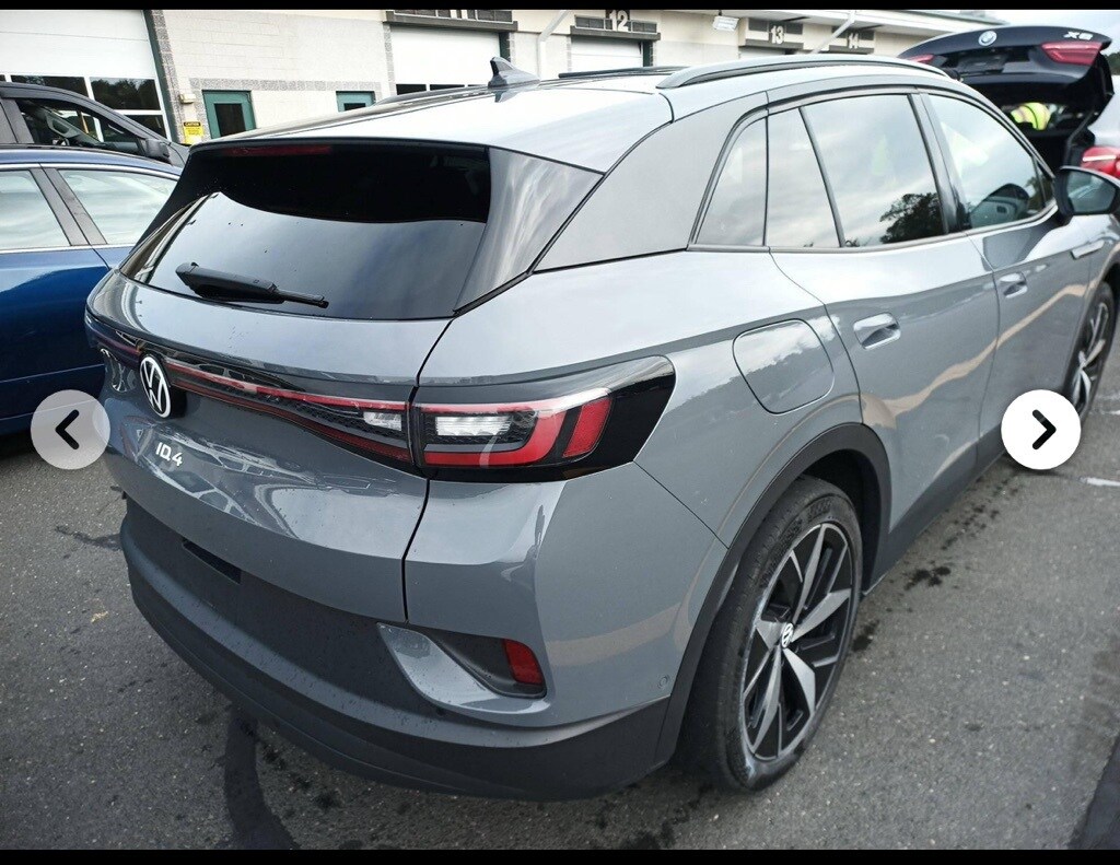 2023 Volkswagen ID.4 Pro S photo 4