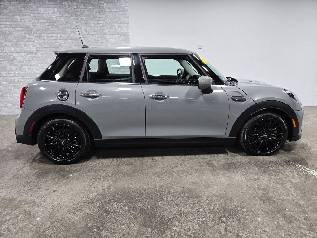 Used 2023 MINI Cooper S Signature Hatchback