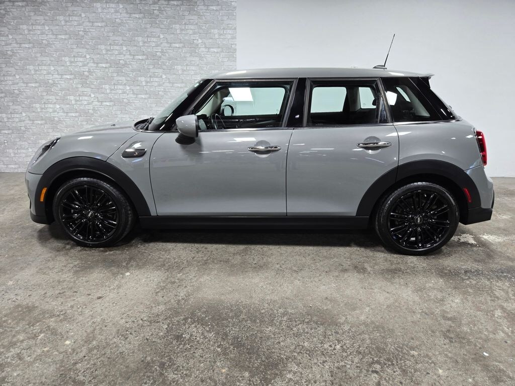 Used 2023 MINI Cooper S Signature Hatchback