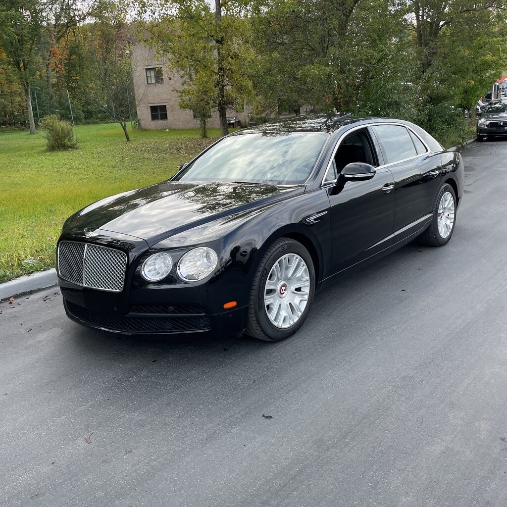 2018 Bentley Flying Spur V8 photo 2