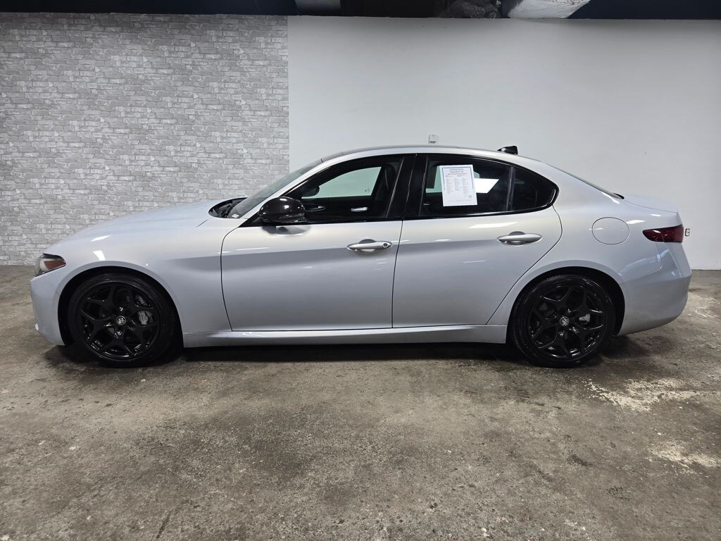 Used 2021 Alfa Romeo Giulia Sprint Sedan