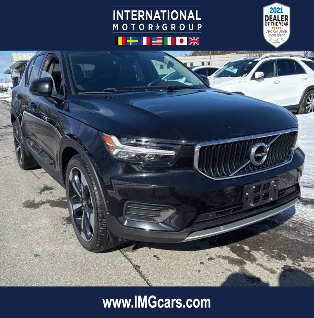 Used 2019 Volvo XC40 Momentum SUV