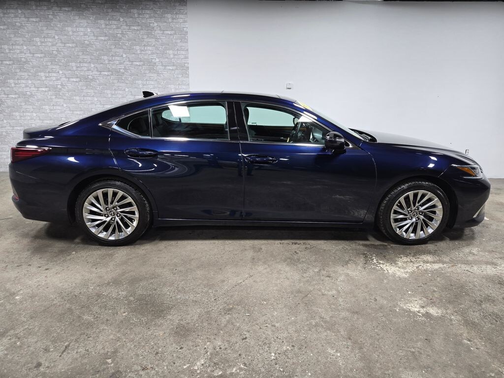 Used 2019 Lexus ES 350 Luxury Sedan