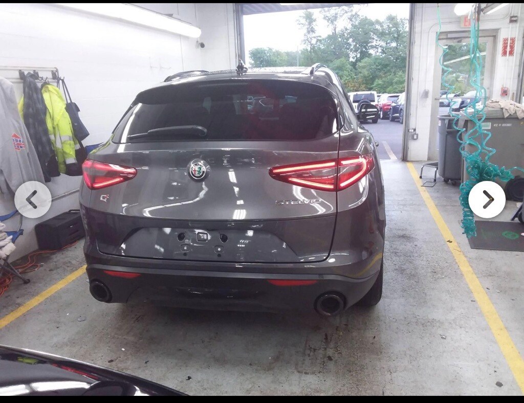 2022 Alfa Romeo Stelvio Sprint photo 4