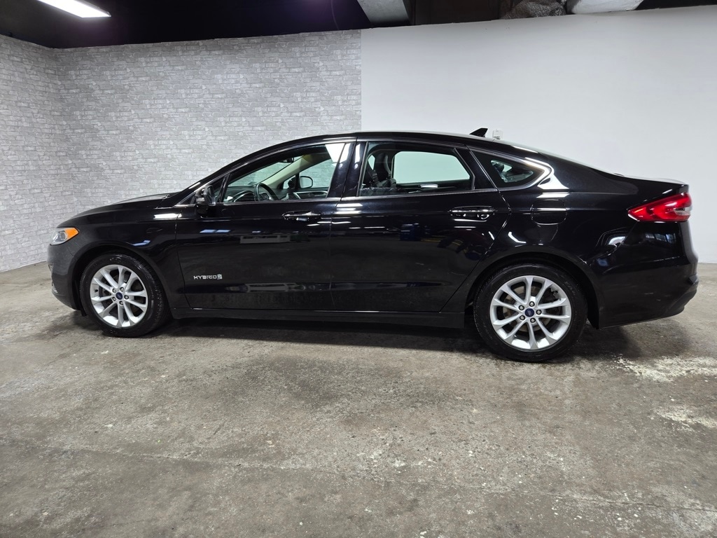 Used 2019 Ford Fusion Hybrid SEL Sedan