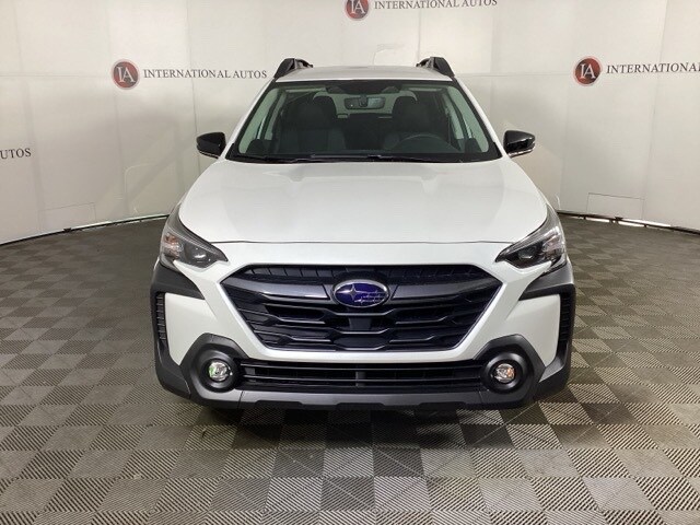 2025 Subaru Outback Premium photo 2